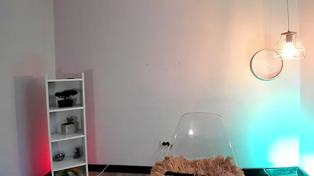  aish a  online show from October 2025 07:05:01 PM