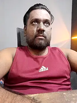 Rayansmith  online show from February 2025 09:48:01 PM