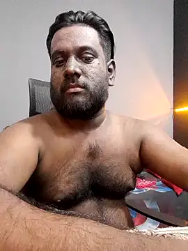 Rayansmith  online show from February 2025 01:48:01 PM