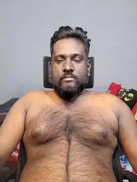 Rayansmith  online show from September 2025 02:41:02 PM