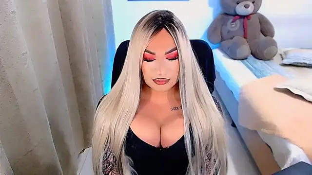 Snapshot of 9InchsPunisherXXX chatting on February 2025 03:39:02 AM 9InchsPunisherXXX online show from February 2025 03:39:02 AM