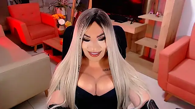 Snapshot of 9InchsPunisherXXX chatting on March 2025 01:37:01 AM 9InchsPunisherXXX online show from March 2025 01:37:01 AM