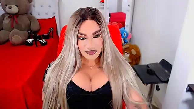 Snapshot of 9InchsPunisherXXX chatting on October 2025 11:25:01 PM 9InchsPunisherXXX online show from October 2025 11:25:01 PM