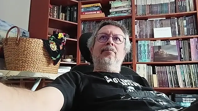 Snapshot of Mandra_is_a_whore chatting on October 2025 11:27:01 AM Mandra is a whore online show from October 2025 11:27:01 AM