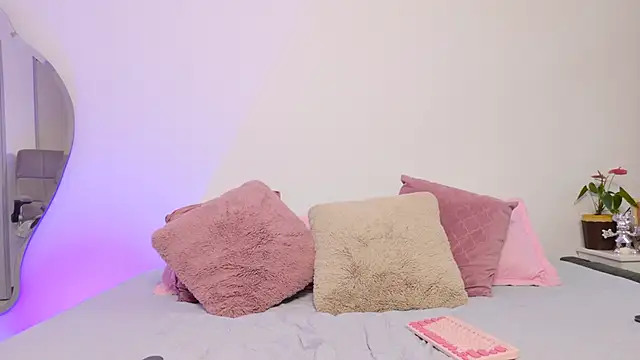 Snapshot of Mar_333 chatting on January 2025 11:10:02 PM Mar 333 online show from January 2025 11:10:02 PM