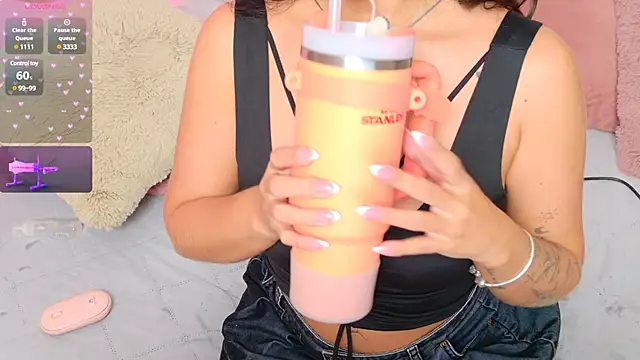 Snapshot of Mar_333 chatting on January 2025 05:07:02 AM Mar 333 online show from January 2025 05:07:02 AM