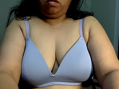 soniasharma0223 online show from February 2025 11:09:02 PM