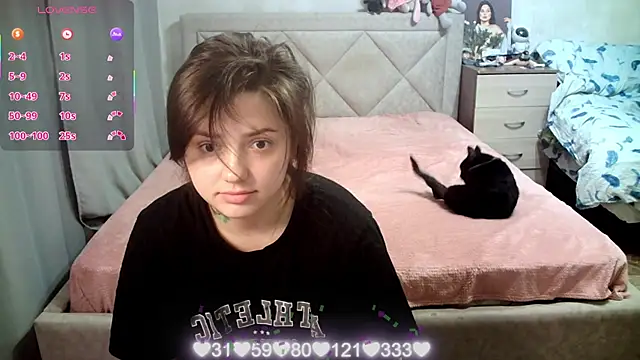 Snapshot of juliettkalen chatting on May 2026 05:01:02 AM juliettkalen online show from May 2026 05:01:02 AM