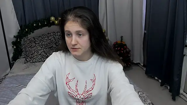 Holliy Cooper online show from January 2026 10:19:01 AM