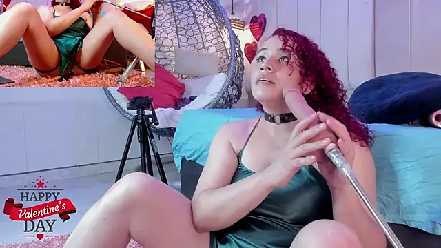 Snapshot of jade_swet chatting on February 2025 03:27:01 PM jade swet online show from February 2025 03:27:01 PM