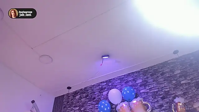 Snapshot of jade_swet chatting on October 2025 09:30:01 AM jade swet online show from October 2025 09:30:01 AM