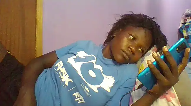 prettychic5 online show from March 2025 02:40:01 PM