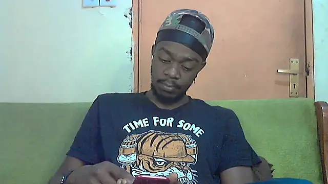 Snapshot of BIGDICKMULLAH chatting on October 2025 03:36:02 AM BIGDICKMULLAH online show from October 2025 03:36:02 AM