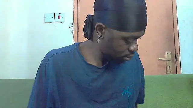 Snapshot of BIGDICKMULLAH chatting on October 2025 08:29:01 AM BIGDICKMULLAH online show from October 2025 08:29:01 AM