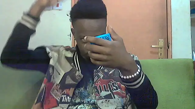 Snapshot of BIGDICKMULLAH chatting on November 2025 01:51:02 AM BIGDICKMULLAH online show from November 2025 01:51:02 AM