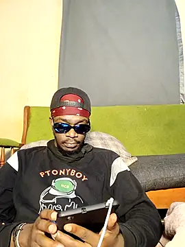 Snapshot of BIGDICKMULLAH chatting on April 2026 02:44:02 PM BIGDICKMULLAH online show from April 2026 02:44:02 PM