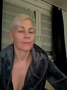 DarleenHot online show from December 2024 06:29:02 AM