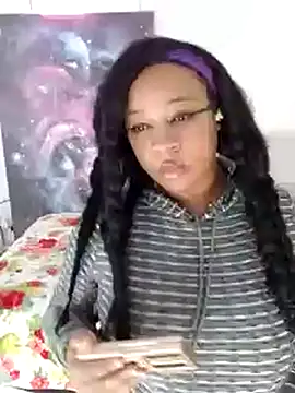 temptressbeauty24 online show from February 2025 11:44:01 PM