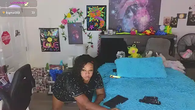 temptressbeauty24 online show from September 2025 05:47:02 PM