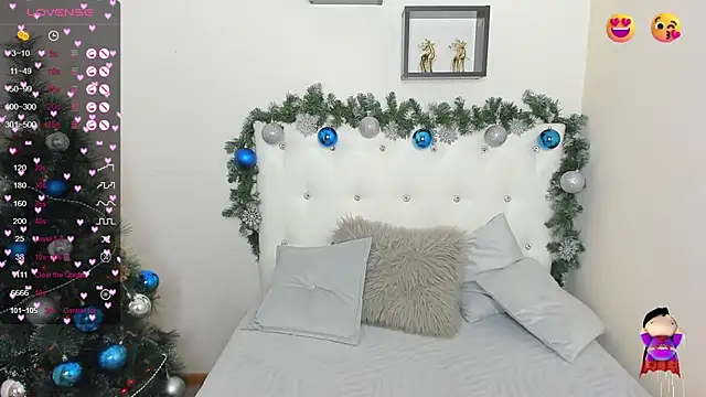 Snapshot of Sourr_Lollipop chatting on December 2024 11:49:01 PM Sourr Lollipop online show from December 2024 11:49:01 PM