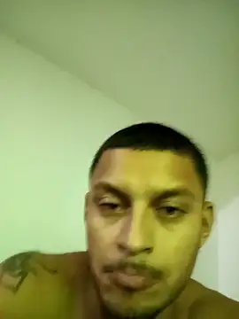 emrehliug12 online show from April 2026 06:19:01 AM