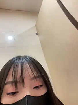 Asia-Lynn online show from April 2026 11:07:02 AM