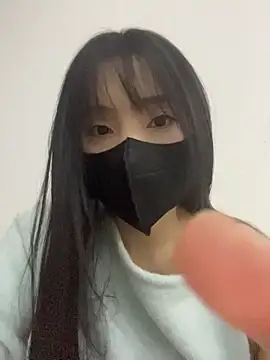 Snapshot of Asia-Lynn chatting on April 2026 10:32:01 AM Asia-Lynn online show from April 2026 10:32:01 AM