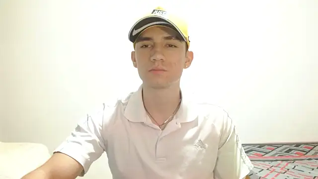 ChicoMaloFfF online show from April 2026 01:19:01 AM