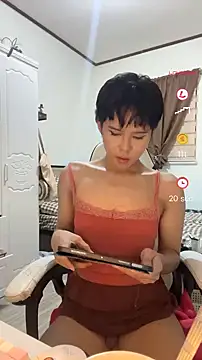 Plaxtique online show from January 2026 02:11:01 PM