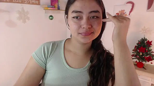 Snapshot of _Kim__M chatting on January 2025 12:24:01 PM Kim M online show from January 2025 12:24:01 PM