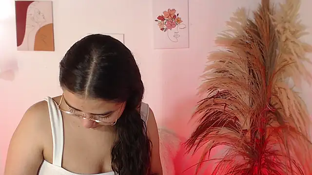 Snapshot of _Kim__M chatting on September 2025 11:54:02 AM Kim M online show from September 2025 11:54:02 AM