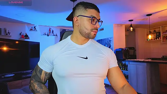 Michael Diamond online show from September 2025 02:48:02 AM