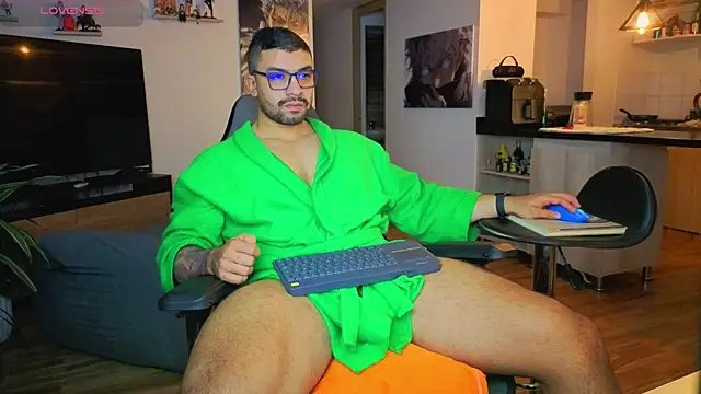 Michael Diamond online show from November 2025 03:18:02 AM