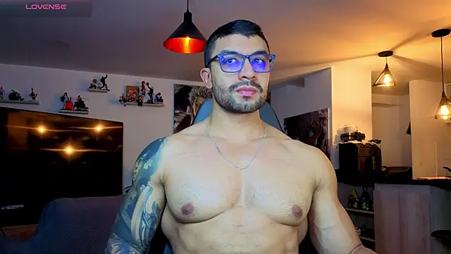 Snapshot of Michael_Diamond chatting on May 2026 02:53:01 AM Michael Diamond online show from May 2026 02:53:01 AM