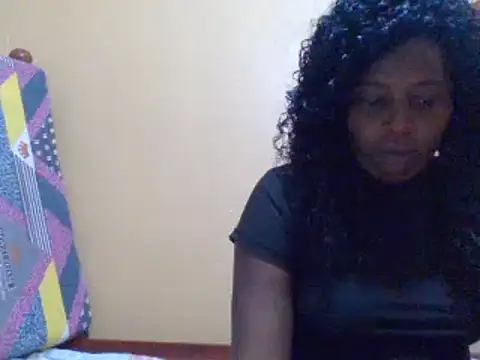 Snapshot of sweetbabra1 chatting on December 2024 04:43:01 AM sweetbabra1 online show from December 2024 04:43:01 AM