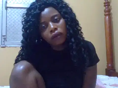 Snapshot of sweetbabra1 chatting on February 2025 05:28:02 AM sweetbabra1 online show from February 2025 05:28:02 AM