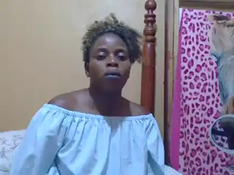 Snapshot of sweetbabra1 chatting on February 2025 01:46:01 PM sweetbabra1 online show from February 2025 01:46:01 PM