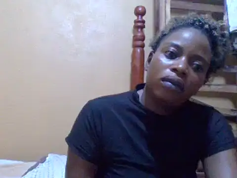 Snapshot of sweetbabra1 chatting on February 2025 05:04:01 AM sweetbabra1 online show from February 2025 05:04:01 AM