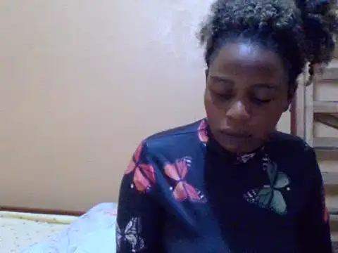 Snapshot of sweetbabra1 chatting on March 2025 05:18:02 AM sweetbabra1 online show from March 2025 05:18:02 AM