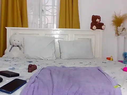 Snapshot of NAUGHTY__EBONY chatting on October 2025 03:36:01 AM NAUGHTY EBONY online show from October 2025 03:36:01 AM