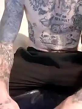 PIercingBoy38 online show from December 2024 03:37:01 PM