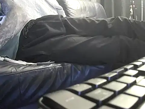 PIercingBoy38 online show from January 2025 06:44:01 PM