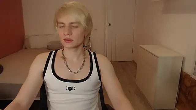 Oliver sweet  online show from February 2026 01:26:01 AM