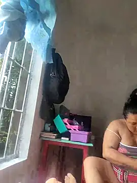 Snapshot of Somospareja1987 chatting on September 2025 04:34:02 PM Somospareja1987 online show from September 2025 04:34:02 PM