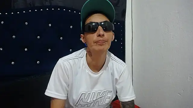 anyu1306 online show from December 2024 05:53:02 AM