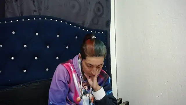 anyu1306 online show from March 2025 07:43:02 PM