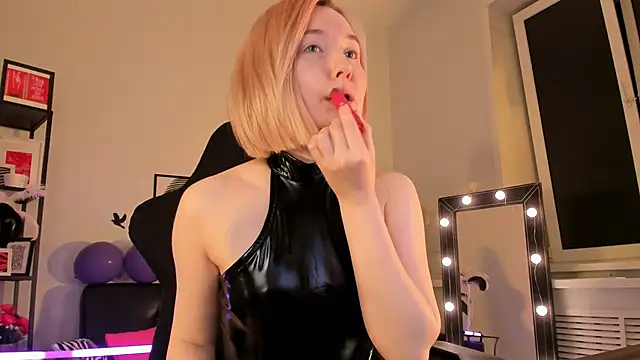 ReiYosimoto online show from December 2024 02:41:02 PM