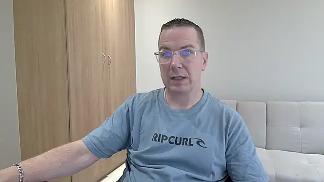 BrettJ81 online show from February 2026 02:28:01 PM