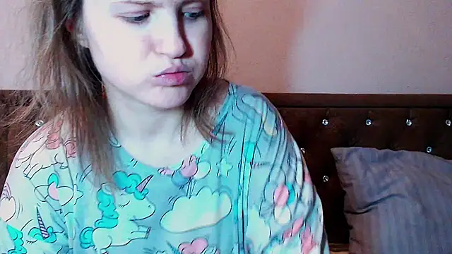 Snapshot of Sara4uu chatting on February 2026 11:34:02 PM Sara4uu online show from February 2026 11:34:02 PM