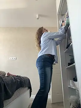 mommy nadin online show from April 2026 08:26:01 AM